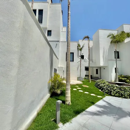 Royal Palm 12 Apartment *